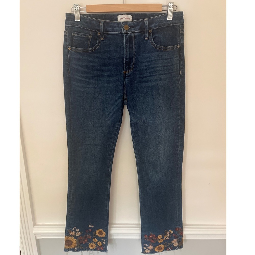 Driftwood Colette Embroidered Cropped Jeans Size 28 Medium to Dark Wash Sundance